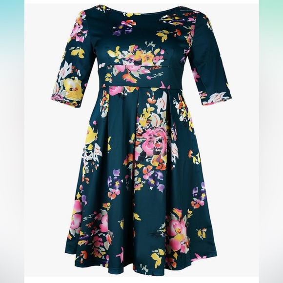 Plus Size Floral 3/4 Sleeve, Pocketed Vintage Dress, size 24 - Picture 3 of 11